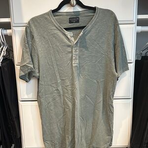 Goodlife Men's Olive Short Sleeve Henley